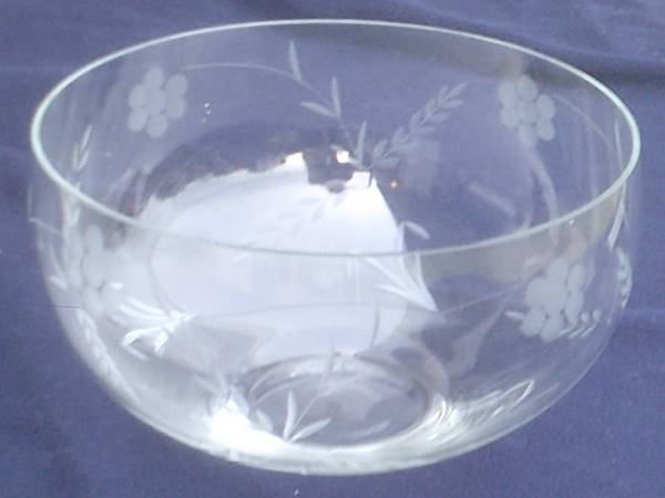 UNK8274 9" Round Bowl
