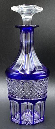 UNK4975 Blue Decanter & Stopper