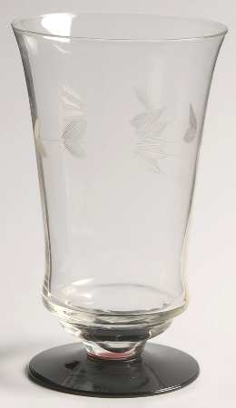 UNK8283 8 Oz Footed Tumbler
