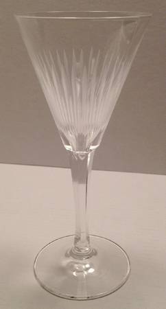 UNK8349 Wine Glass