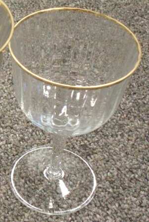 UNK8384 Wine Glass