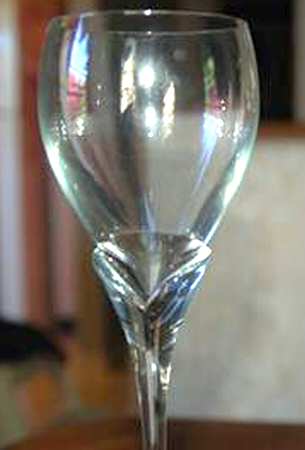 UNK8519 Wine Glass