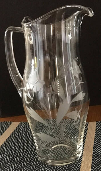 UNK8562 Pitcher