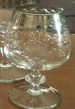UNK9095 Brandy Glass