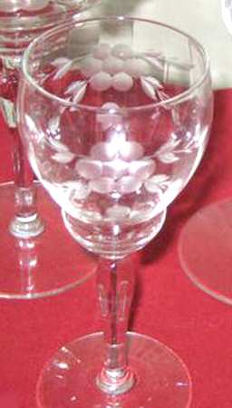 UNK8712 Wine Glass