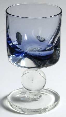 UNK1711 Amethyst Wine Glass