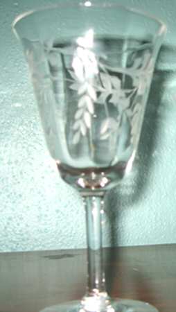 UNK8907 Wine Glass