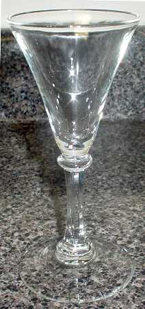 UNK8937 Wine Glass