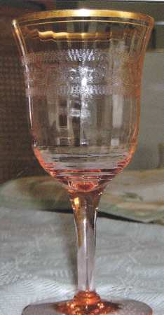 UNK586 Pink Water Goblet