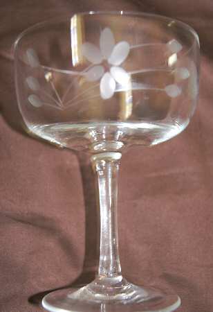 UNK9884 Champagne/Tall Sherbet