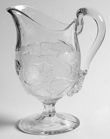 Budded Ivy Creamer