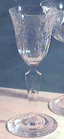 UNK10132 Wine Glass