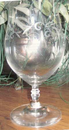 UNK10816 Wine Glass