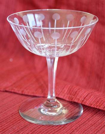UNK10896 Champagne/Tall Sherbet