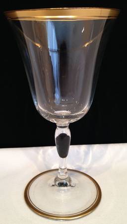 UNK11030 Wine Glass
