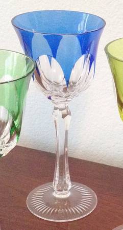 UNK11270 Blue Hock Wine