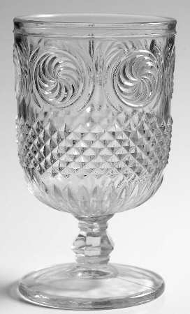 Daisy Whorl with Diamond Band Open Spooner