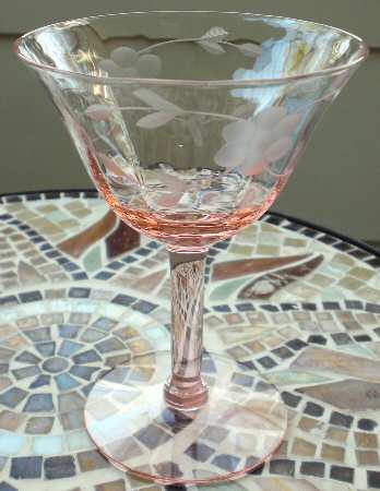 UNK11503 Champagne/Tall Sherbet