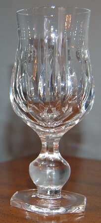 MUR23 Wine Glass