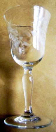 UNK11761 Cordial Glass