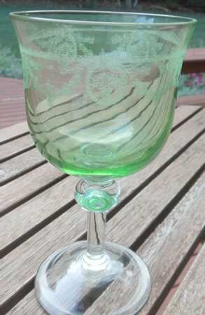 UNK12208 Wine Glass