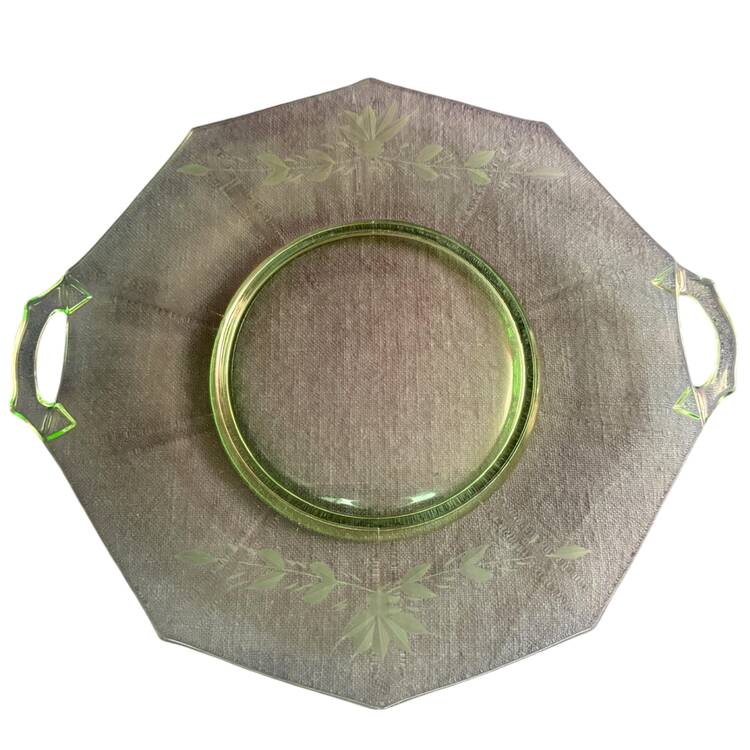 UNK12154 Handled Cake Plate
