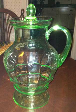 UNK12536 Pitcher & Lid