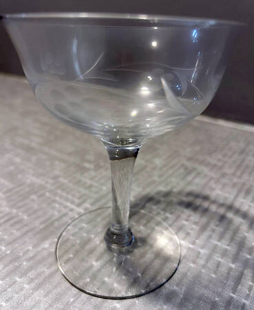 UNK12790 Champagne/Tall Sherbet