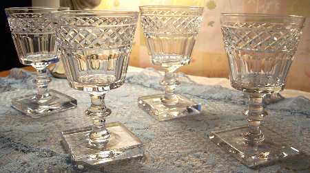 UNK12835 Wine Glass