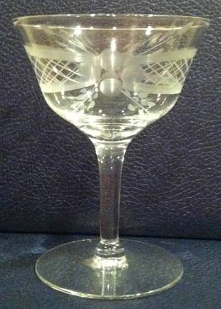 UNK12954 Champagne/Tall Sherbet