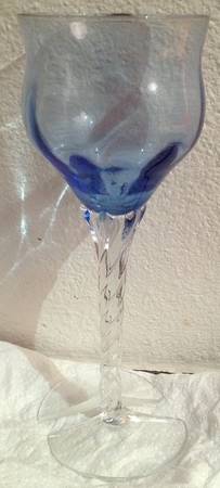 UNK13774 Blue Wine