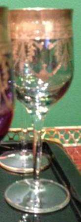 UNK13106 Green Wine