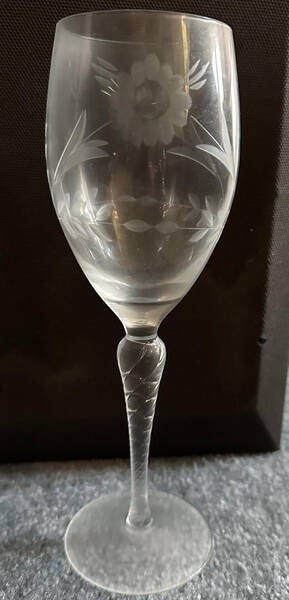 UNK13501 Wine Glass