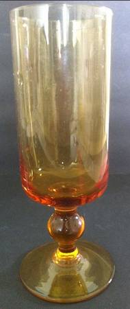 UNK14071 Fluted Champagne