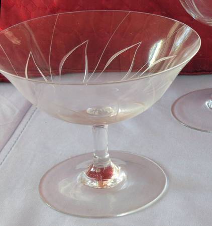 UNK14250 Champagne/Tall Sherbet