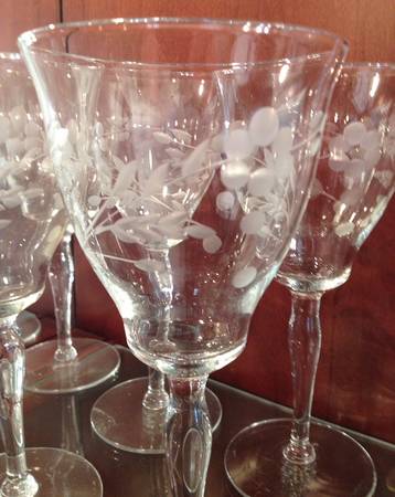 UNK14449 Water Goblet