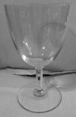 UNK17338 Wine Glass