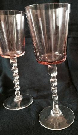 UNK13596 Pink Wine