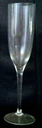 UNK17354 Fluted Champagne