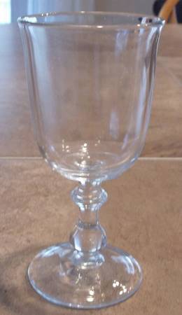 UNK14934 Wine Glass