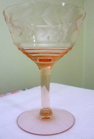 UNK14954 Champagne/Tall Sherbet