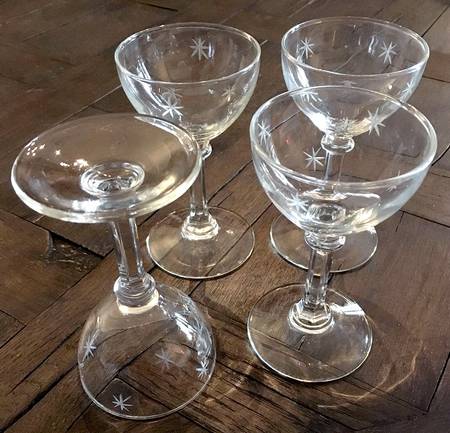UNK17363 Liquor Cocktail