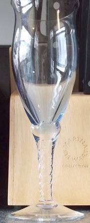 UNK15078 Fluted Champagne