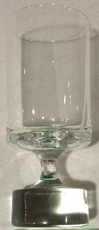 UNK15079 Wine Glass