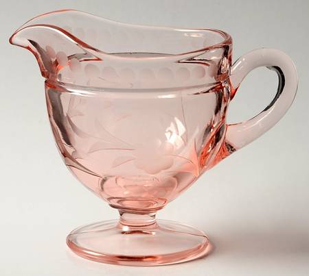 UNK17917 Creamer