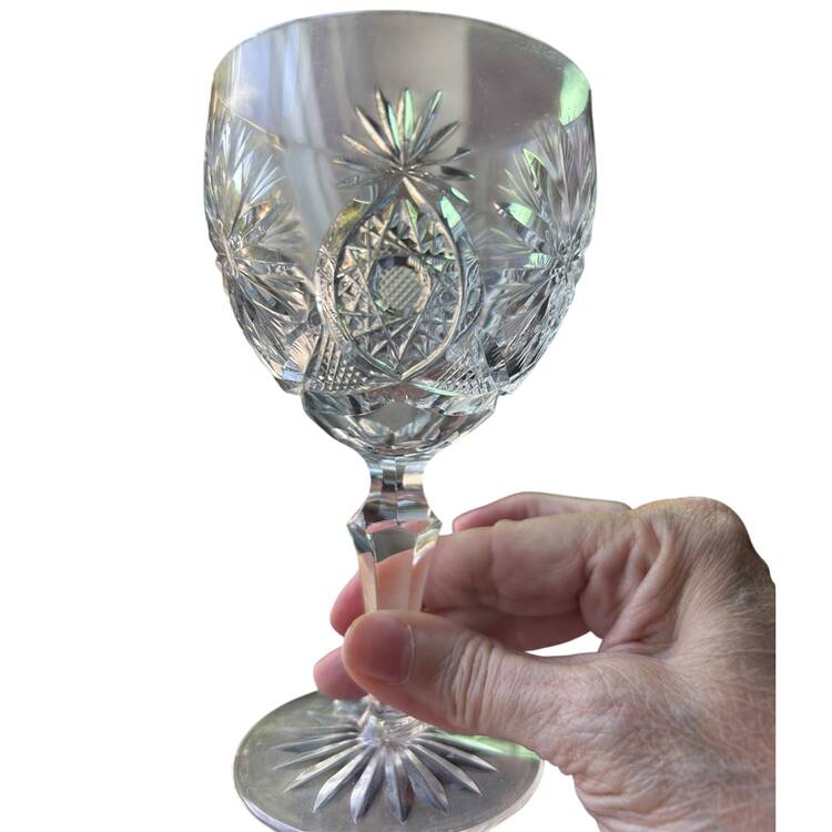 UNK17918 Wine Glass