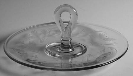 UNK17957 Center Handle Tray