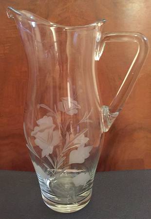 UNK17974 Pitcher