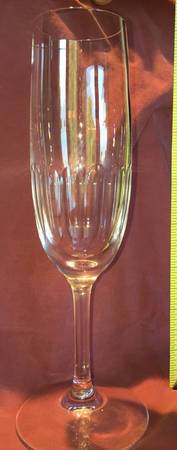 UNK15770 Fluted Champagne