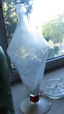 UNK15684 Decanter No Stopper